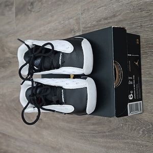 Jordan 13 retro td white/true red/black kids size 6c